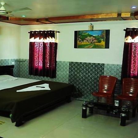 Hotel Manorama Inn Khammam Esterno foto